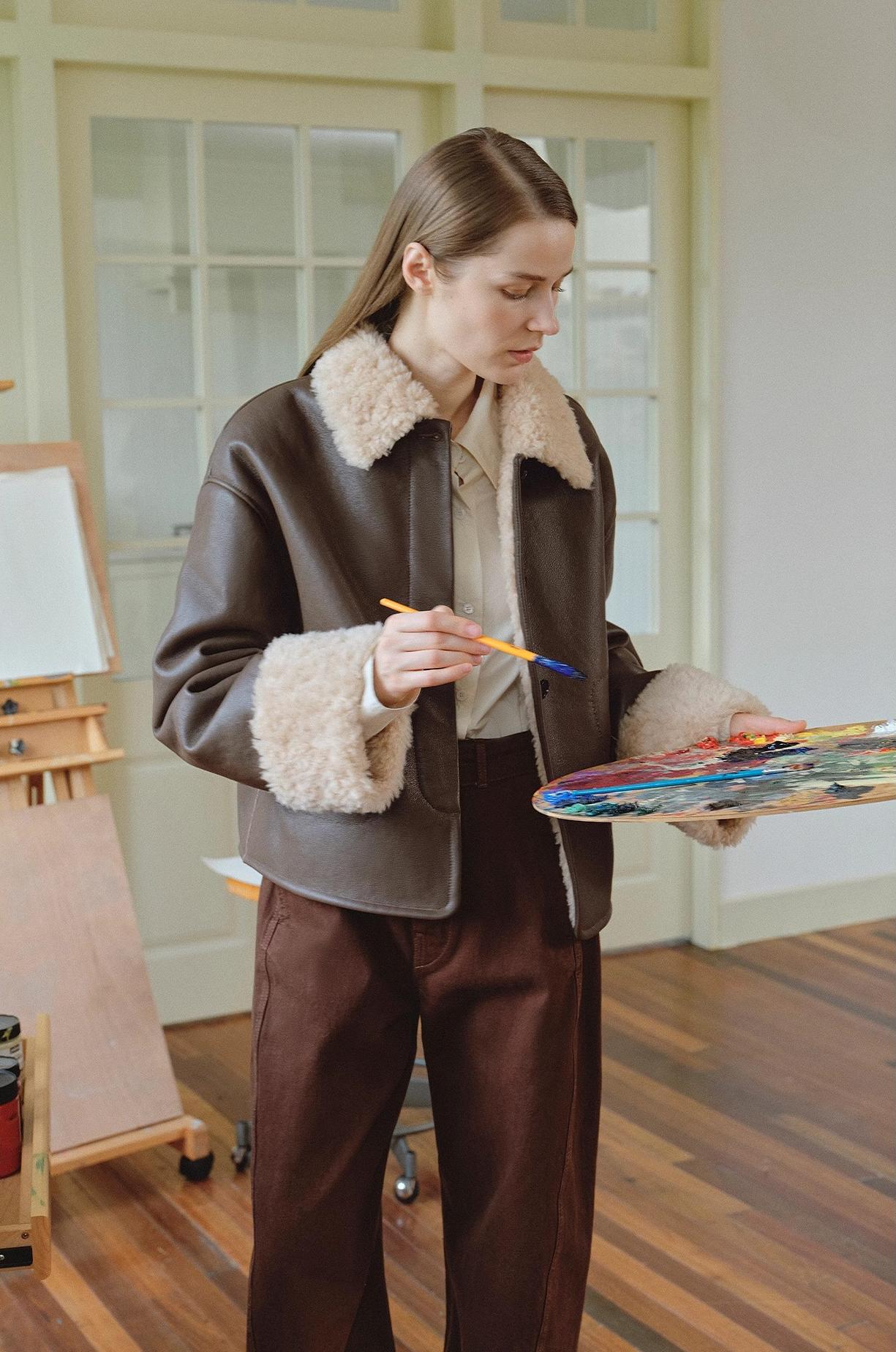 Slightly Sweet Latte Second Generation Furry Lapel