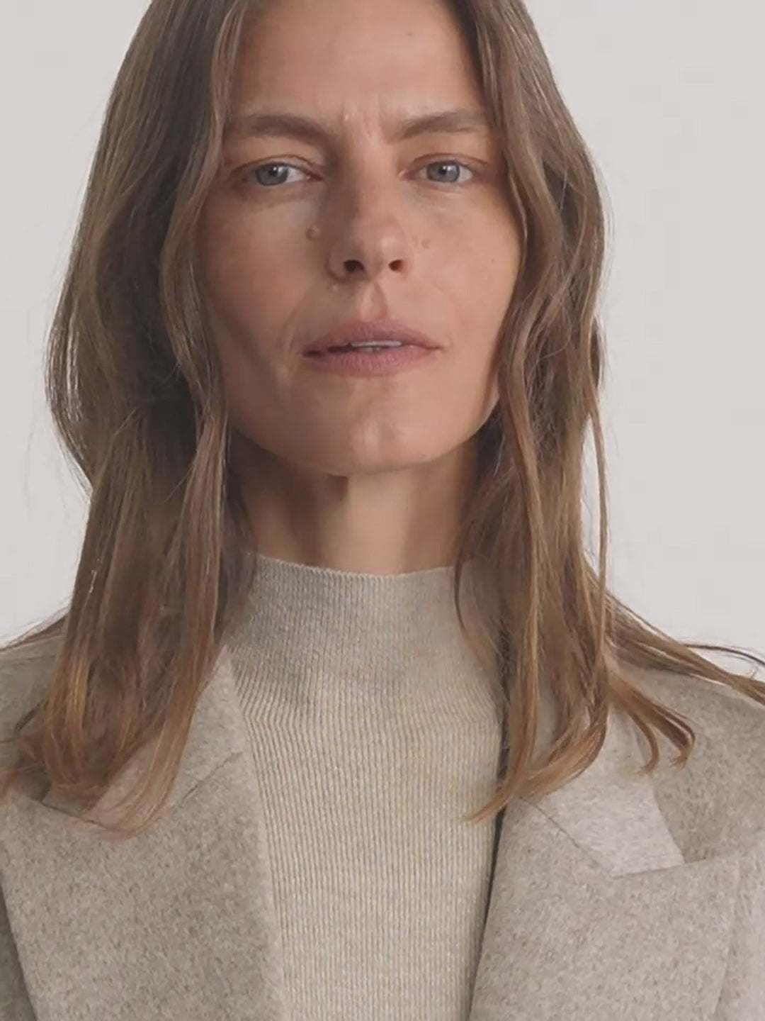 "Desert Heart"women's Original Color Wool Peaked Lapel Drawstring Mid-Length Wool Coat