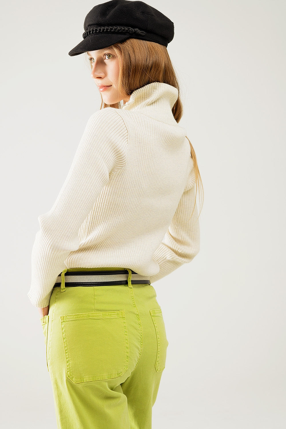 Cream Ribbed Fitted Sweater With Zip Closure