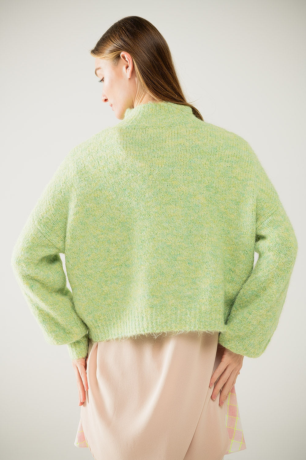 Fluffy Light Green Sweater With High Neck and Balloon Sleeves