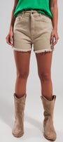 Shorts in Beige