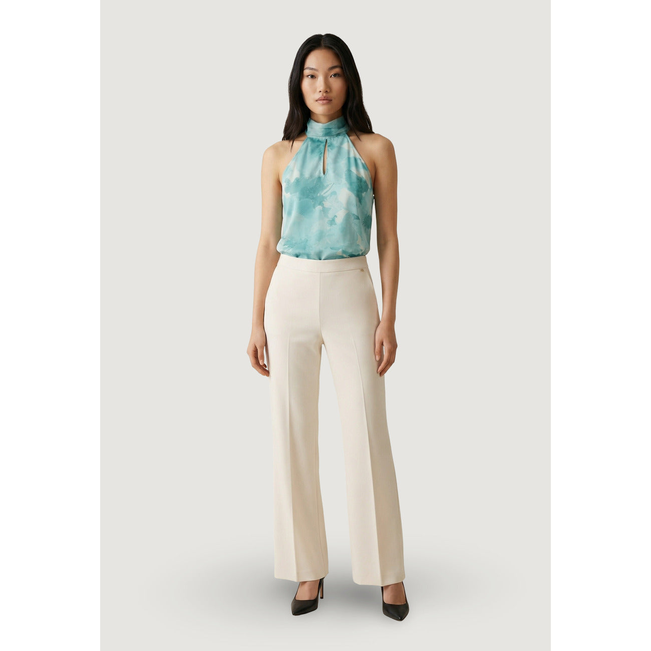 Artigli  Women Trousers