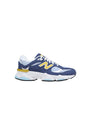 New Balance Women Sneakers